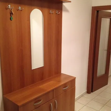 Apartment Mondeo Split